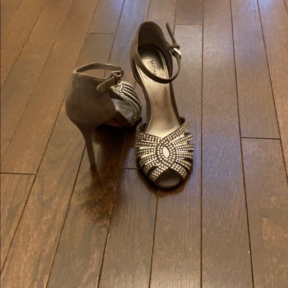 Micheal more high heels